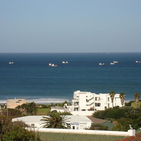 On The Bay Guesthouse Kruisfontein Exterior photo