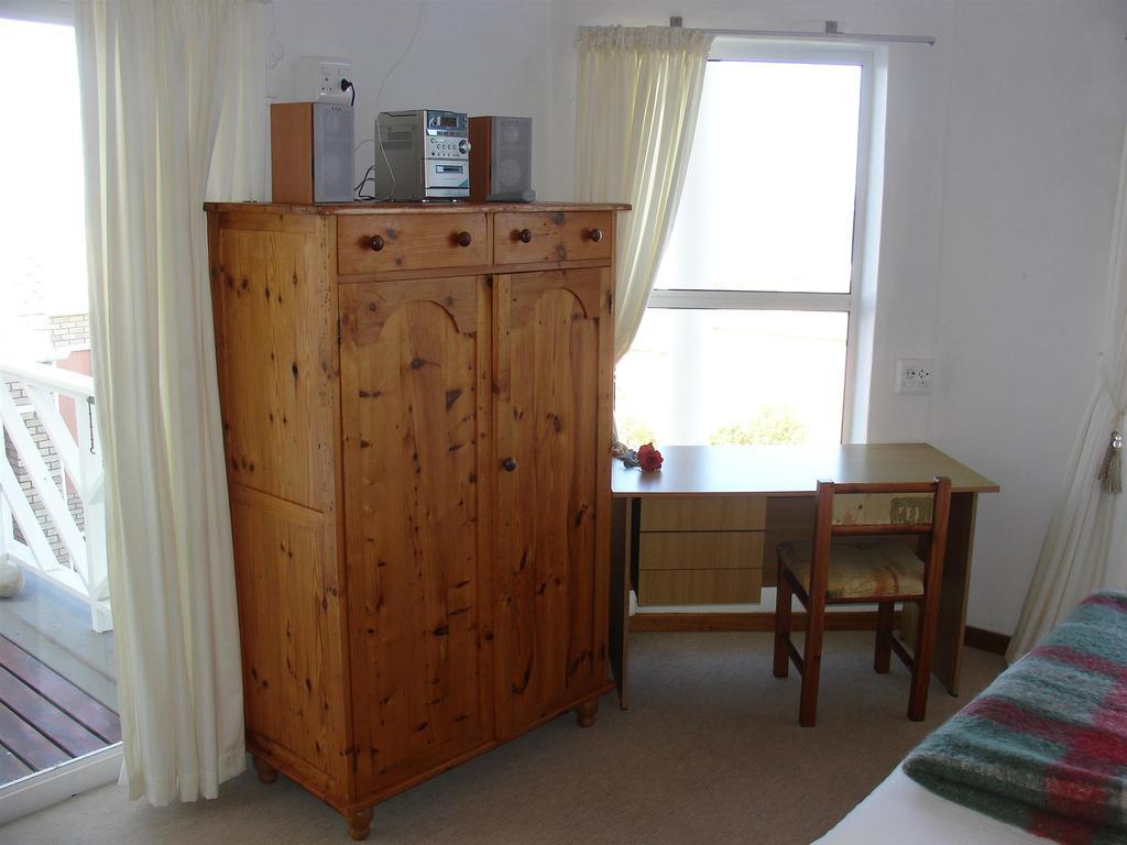 On The Bay Guesthouse Kruisfontein Room photo